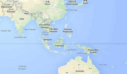 Letak geografis indonesia diapit oleh dua benua dan dua samudra yaitu